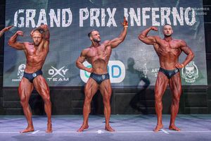 CLASSIC PHYSIQUE НОВИЧКИ